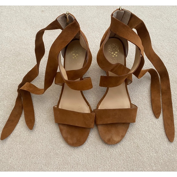 VINCE CAMUTO SUEDE FRONT CROSS LACE UP SANDALS - Picture 1 of 6
